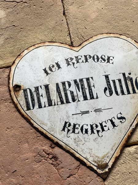 Vintage French Rustic Memorial Heart