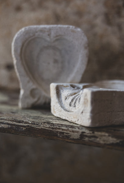 Antique Hungarian Souvenir Mould