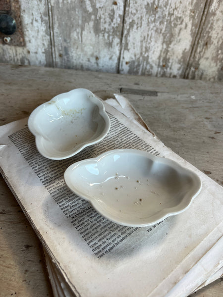 A pair of sweet Limoges Dishes