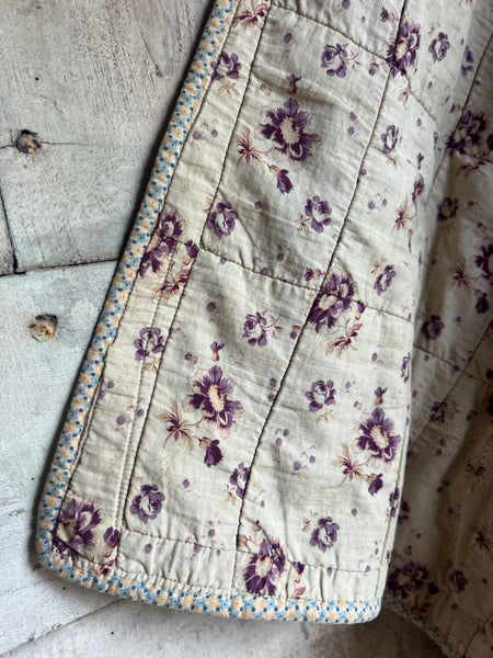 Beautiful Vintage French Quilt