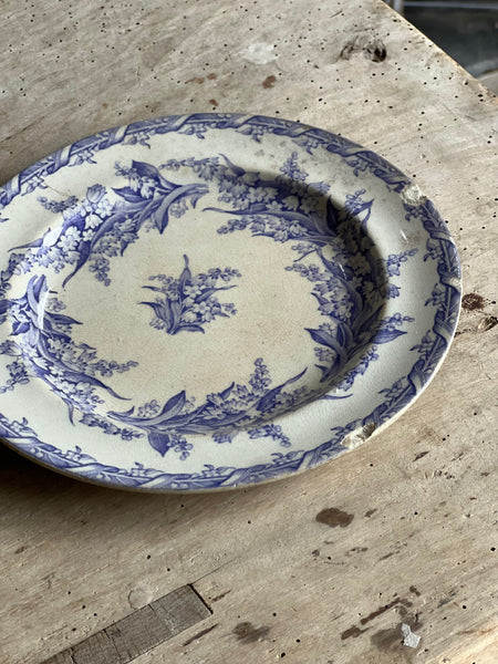 Terre De Fer Porcelain Rustic Floral Plate