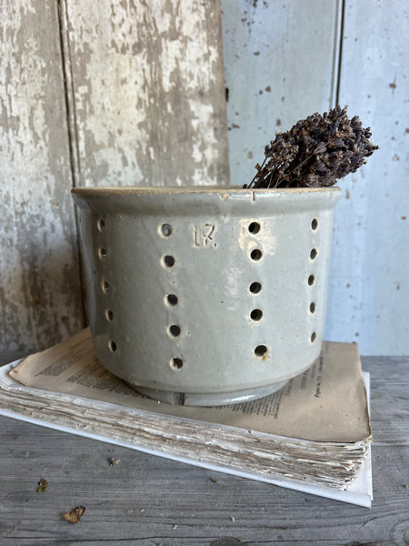Large Vintage French Faiselle Cheese Mould