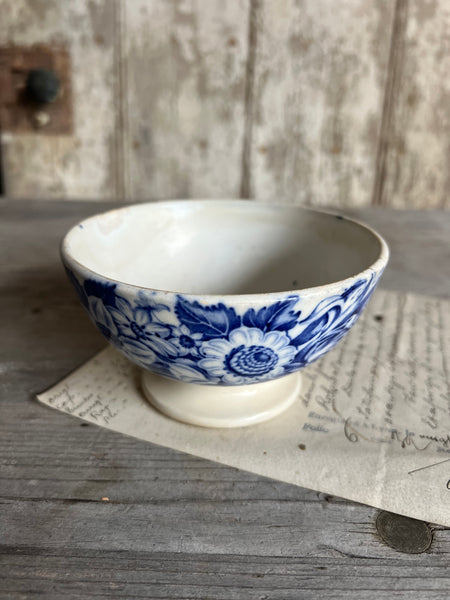 Beautifully Crazed Rustic Gien Cafe Au Lait
