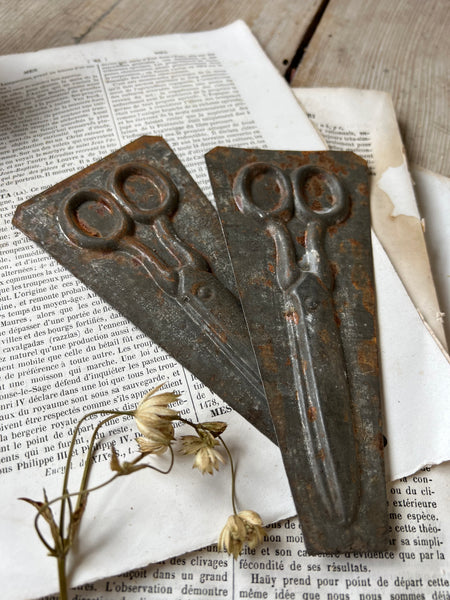 Vintage Scissor Moulds
