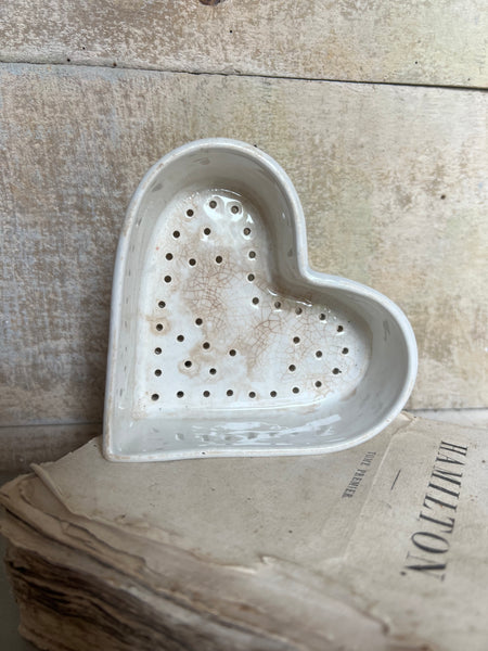 Creil Et Montereau Crazed Antique Heart Faiselle