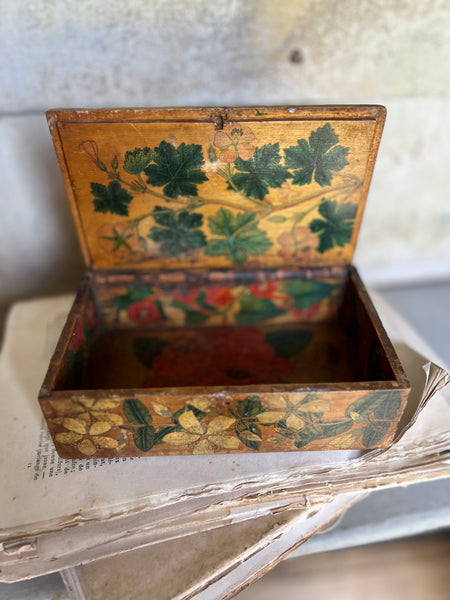 Floral Trinket Box