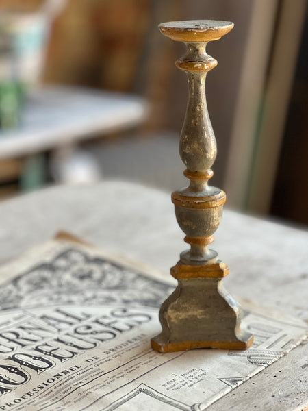 Sweet Vintage Candle Plinth