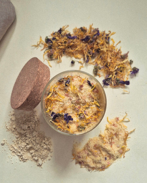 Vely Botanical Mineral Bath Salts "Glow"