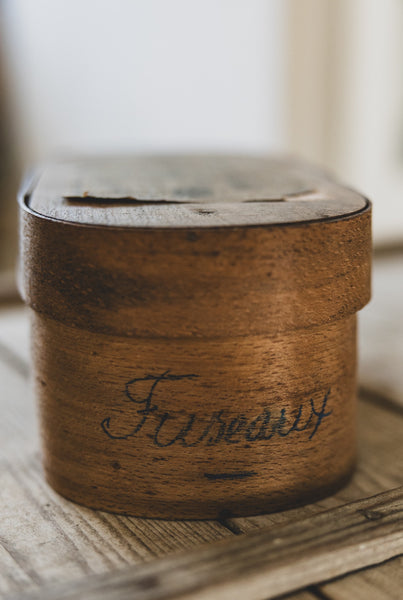 Antique Box Felix Potin