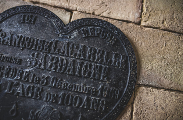 Vintage French Rustic Memorial Heart