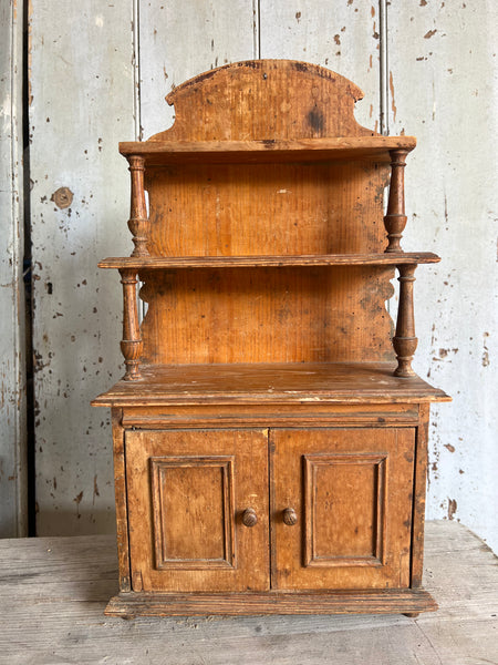 Small Vintage Dresser