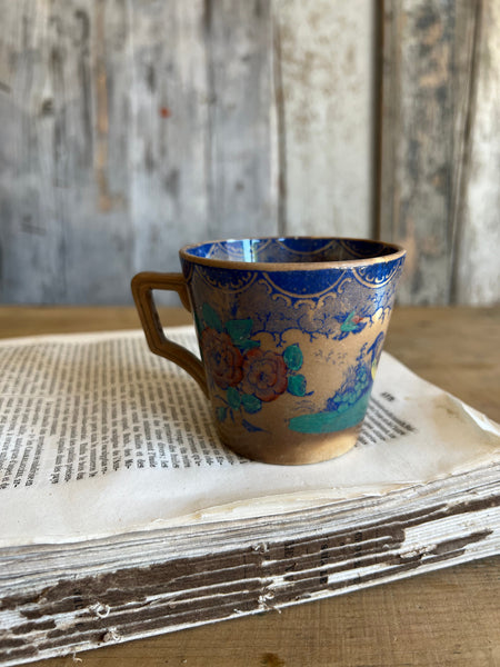 Stunning Crazed Victorian Cup