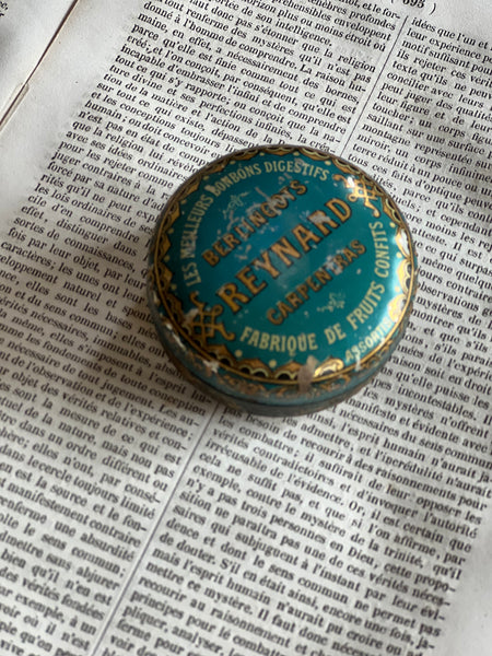 Gorgeous Vintage French Sweetie Tin