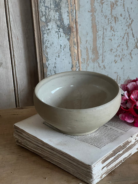 Sweet Rustic Stoneware Bowl