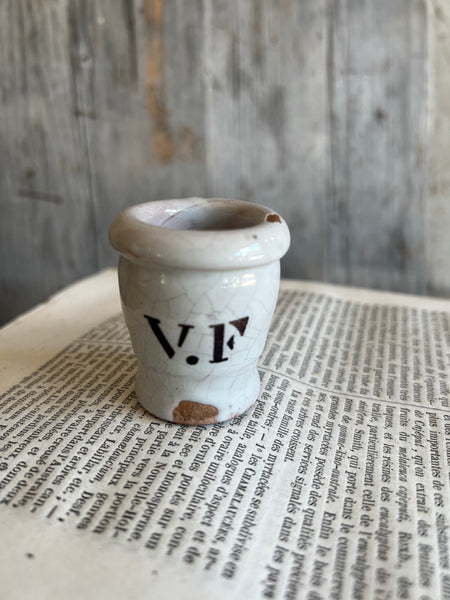 Vintage French Chemist Pot