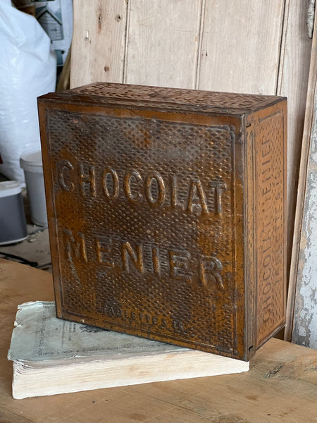 Metal Chocolat Menier Tin