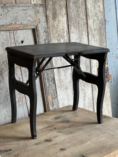Beautiful French Fold Down Picnic Table