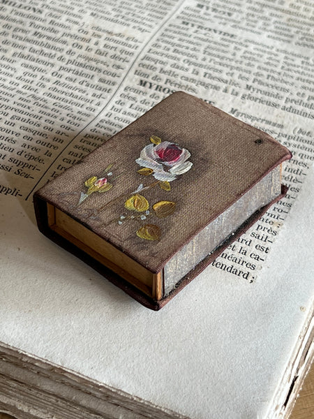 Sweet Handpainted Vintage Match Box