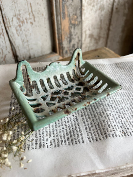 Metal Rustic Soap Dish