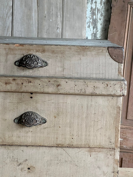 Gorgeous French Box