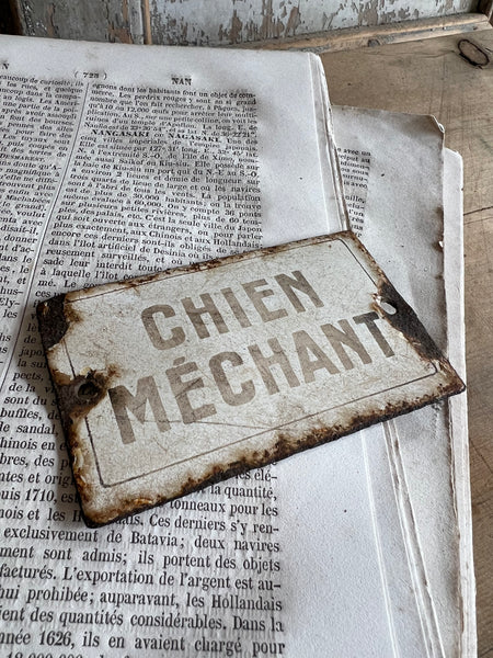 French Beware of the Dog Sign - Chien Mechant