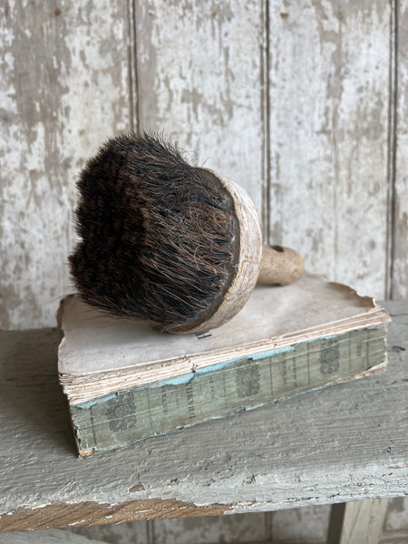 French Vintage Brush