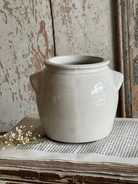 Small Crisp White Confit Jar