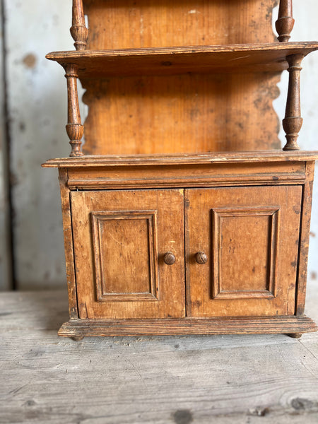 Small Vintage Dresser