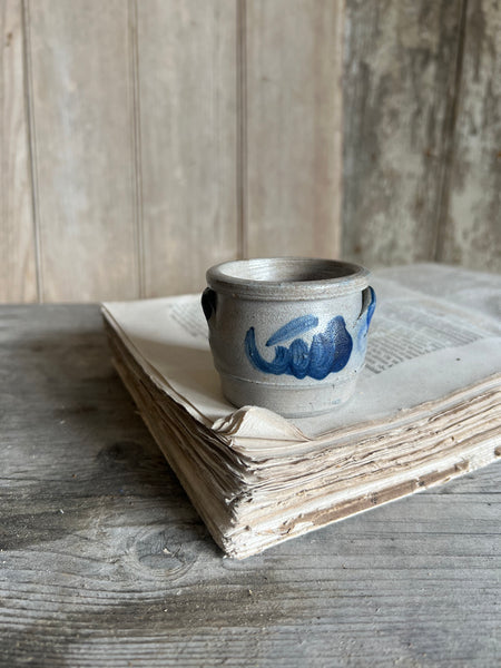 Mini Vintage Pot