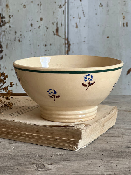 French Cute Floral Stencil Cafe au Lait bowl