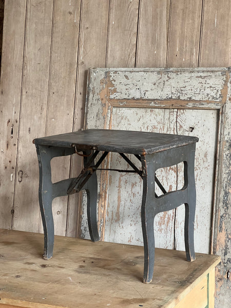 Beautiful French Fold Down Picnic Table