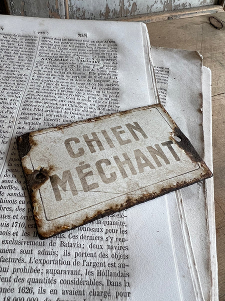 French Beware of the Dog Sign - Chien Mechant