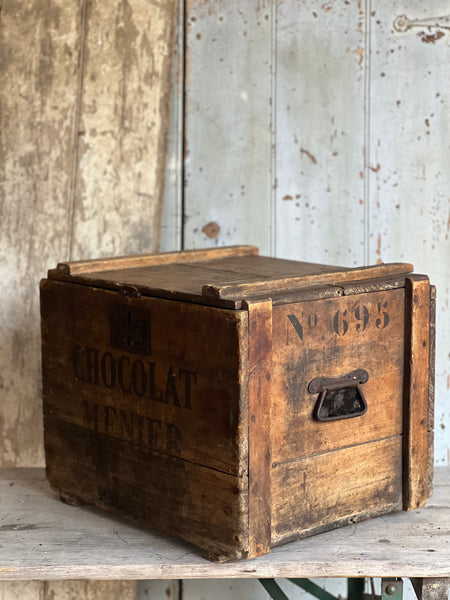 Vintage Chocolat Menier Box