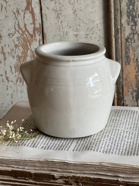 Small Crisp White Confit Jar