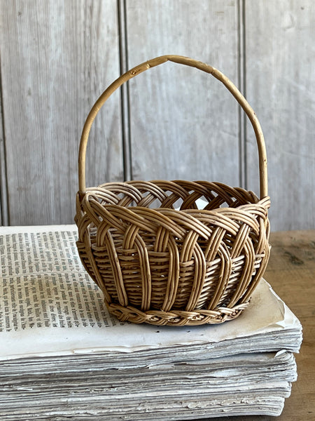 Small Vintage Handled Basket