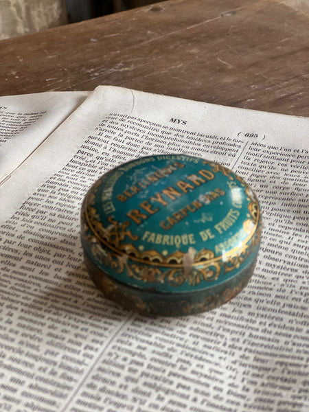 Gorgeous Vintage French Sweetie Tin