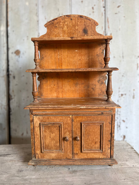 Small Vintage Dresser