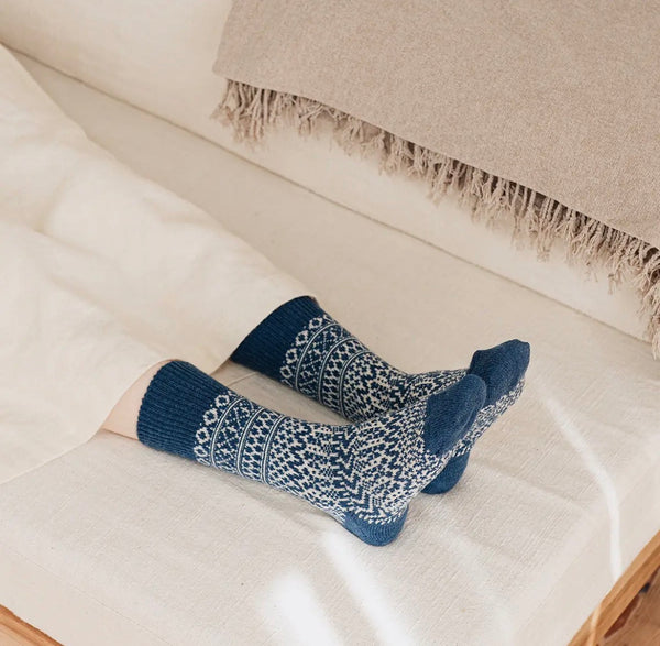 Nishiguchi Kutsushita Wool Jacquard Socks - Blue