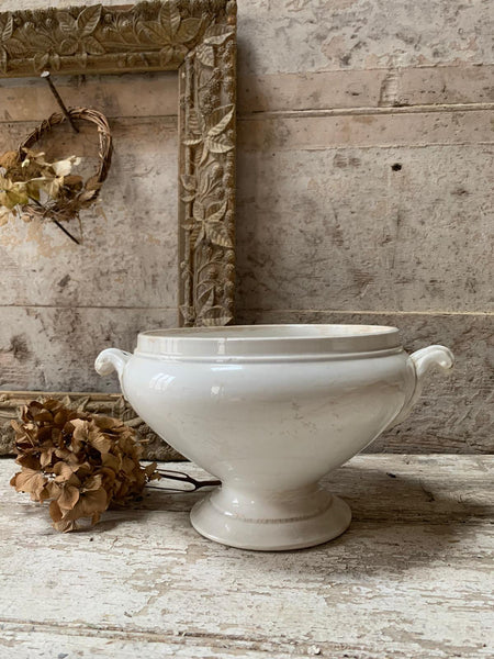 Medium French Vintage Soupiere