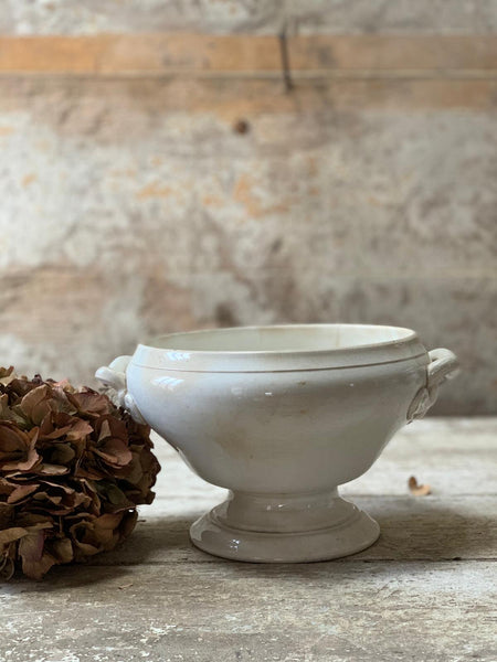 Medium French Vintage Soupiere
