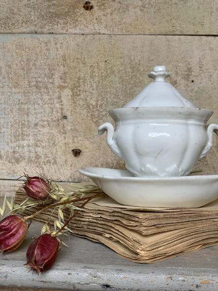 French Vintage Lidded Sauce Dish