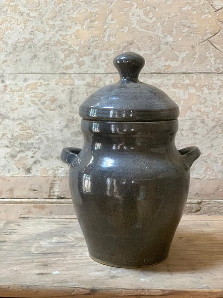 Lidded French Pot