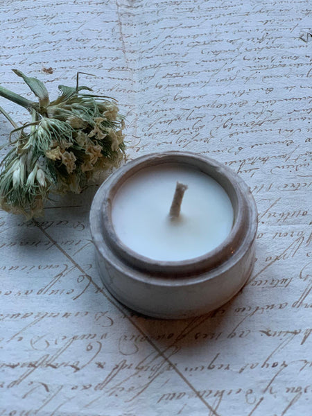 Small Vintage Paste Pot Candle in Darjeeling Tea