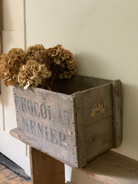 Vintage Chocolat Menier Crate