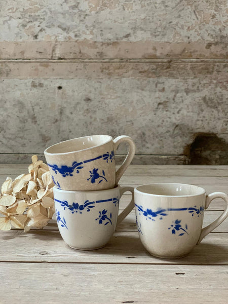 Small Blue Stencil Cups