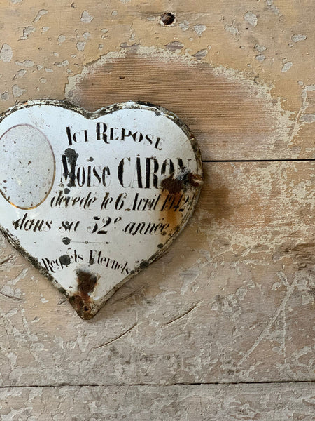 Vintage French Rustic Memorial Heart