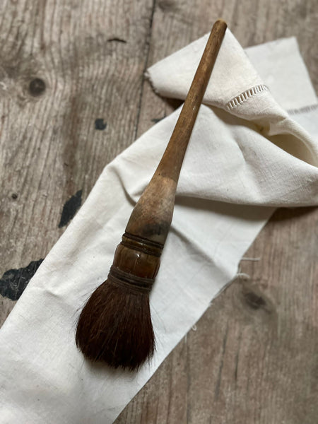 French Vintage Brush