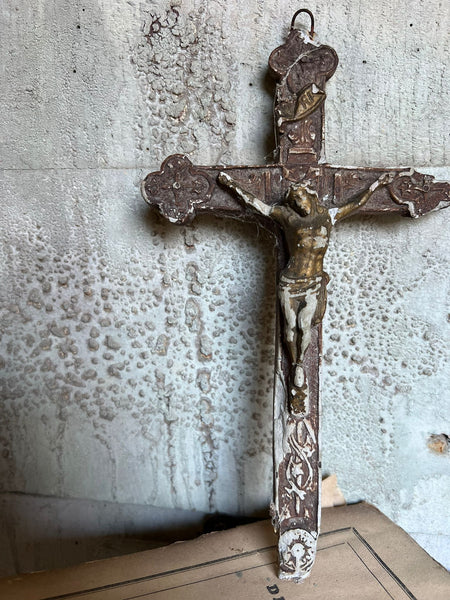 Gorgeous Vintage Wooden Plaster Crucifix