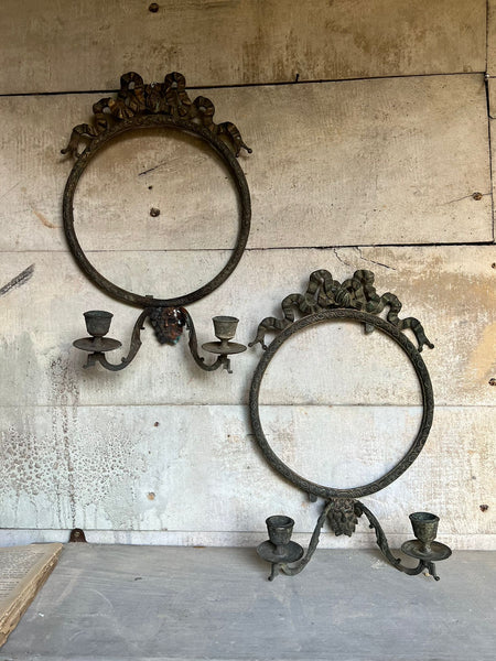 Round Ribbon French Vintage Candelabras