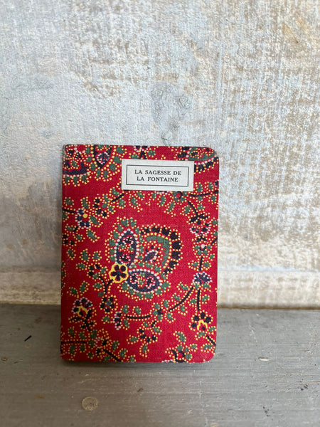 French Vintage Gorgeous Fontaine Book